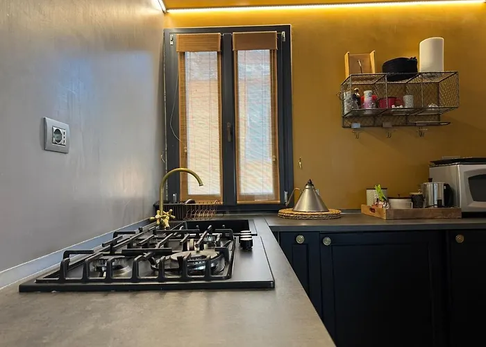 Monti Penthouse *